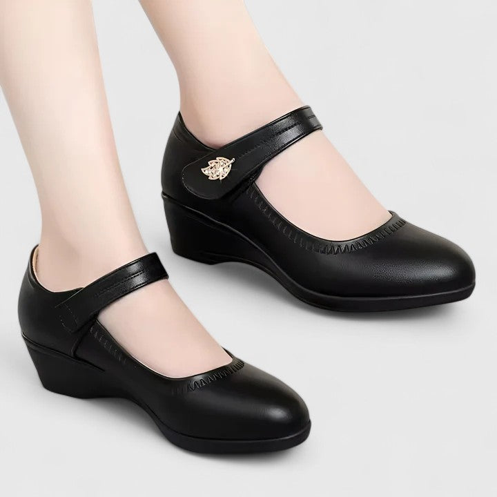 Zainab | Orthopedic Shoes