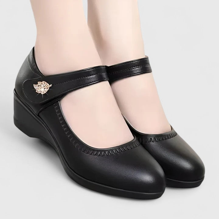 Zainab | Orthopedic Shoes