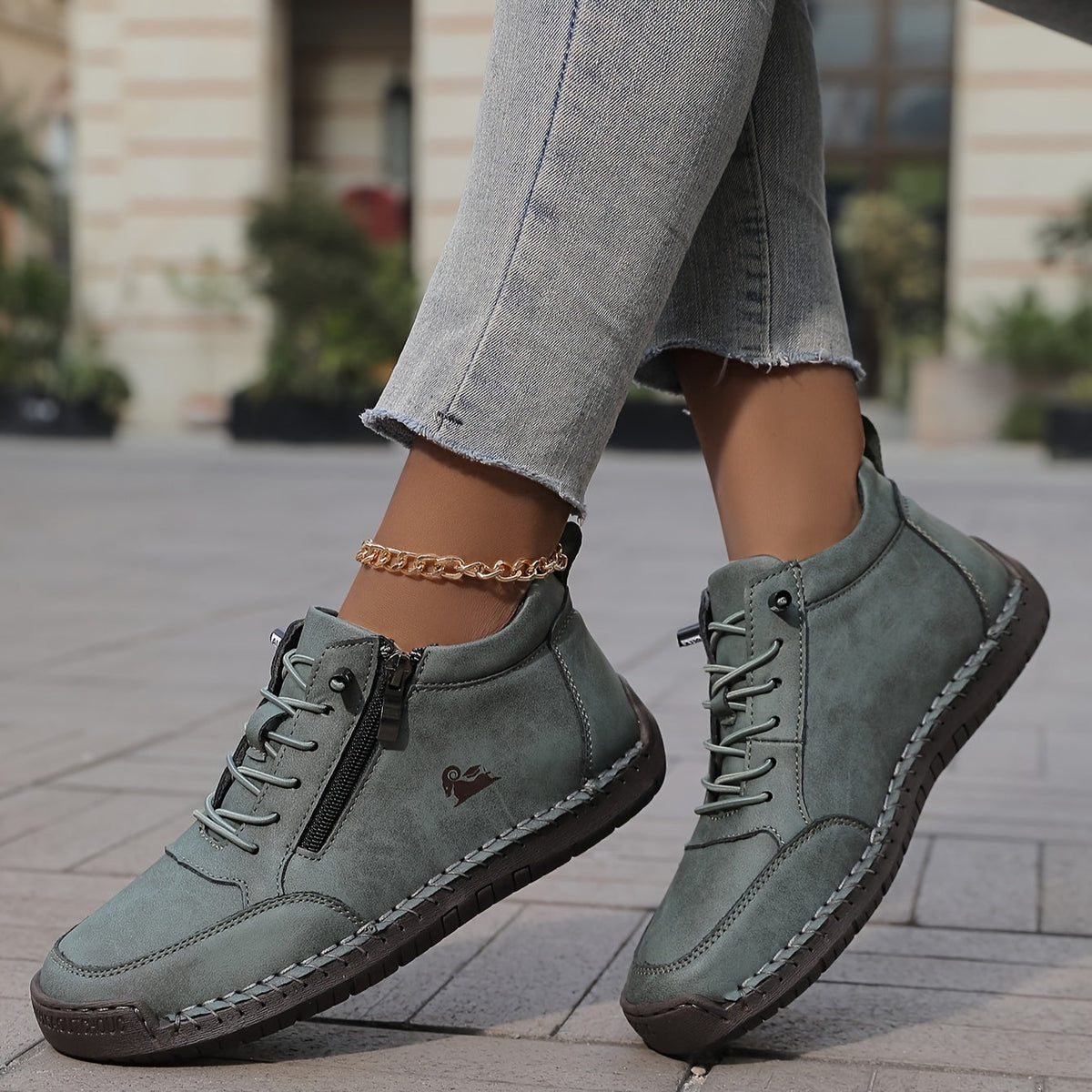 Émy™ | Therapeutic Comfort Sneakers